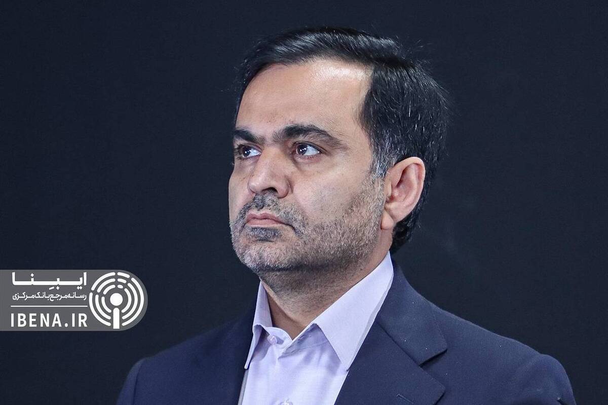 اثرگذاری بیشتر بانک مرکزی بر مدیریت بازار ارز با «بازار توافقی»/ فرزین طوفان‌های ارزی را کنترل کرد