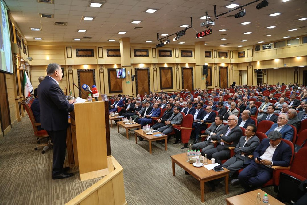 در چهاردهمین نشست از دوره دهم هیات نمایندگان اتاق ایران چه گذشت؟ در چهاردهمین نشست از دوره دهم هیات نمایندگان اتاق ایران چه گذشت؟