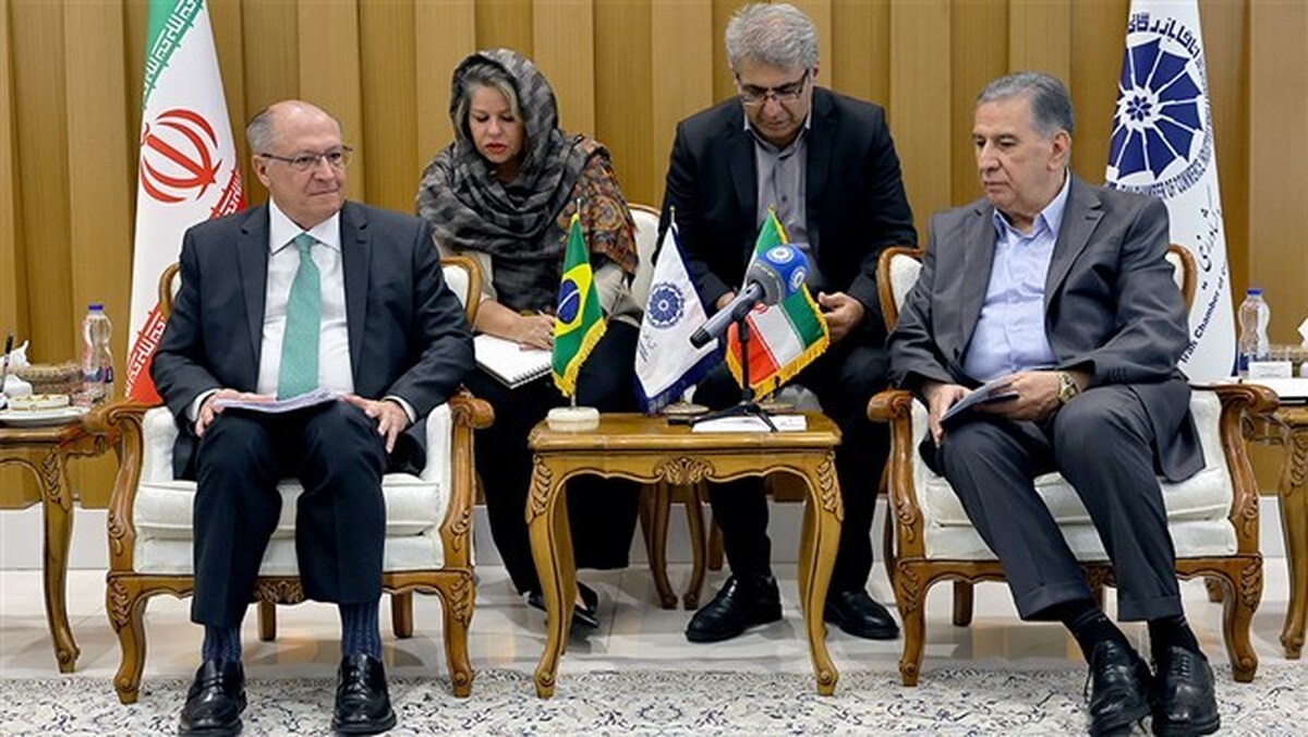 امضای توافقنامه‌های تجارت آزاد و ترجیحی، پیش‌نیاز توسعه روابط اقتصادی ایران و برزیل است