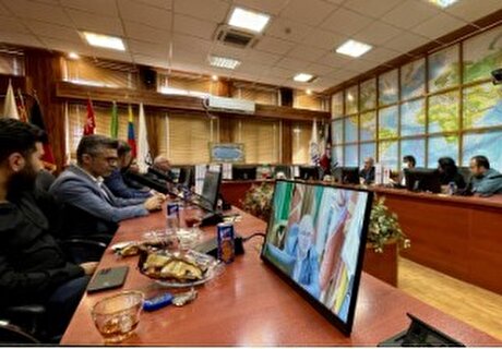 بازدید رئیس ستاد بیوتکنولوژی از مرکز پژوهش‌های کاربردی علوم زمین البرز