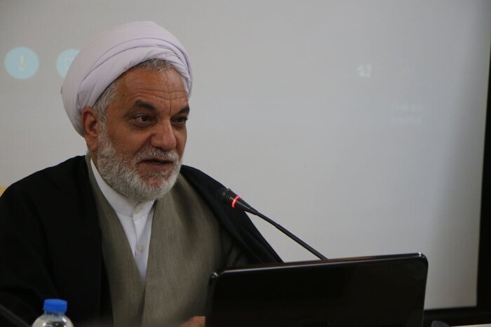 پیشنهاد اصلاح یک بخش قانون معادن و روایتی از آنان که معدن را حبس کردند پیشنهاد اصلاح یک بخش قانون معادن و روایتی از آنان که معدن را حبس کردند