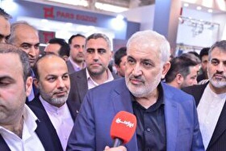 آئین افتتاحیه و اولین روز از نوزدهمین نمایشگاه قطعات، لوازم و مجموعه‌های خودرو تهران