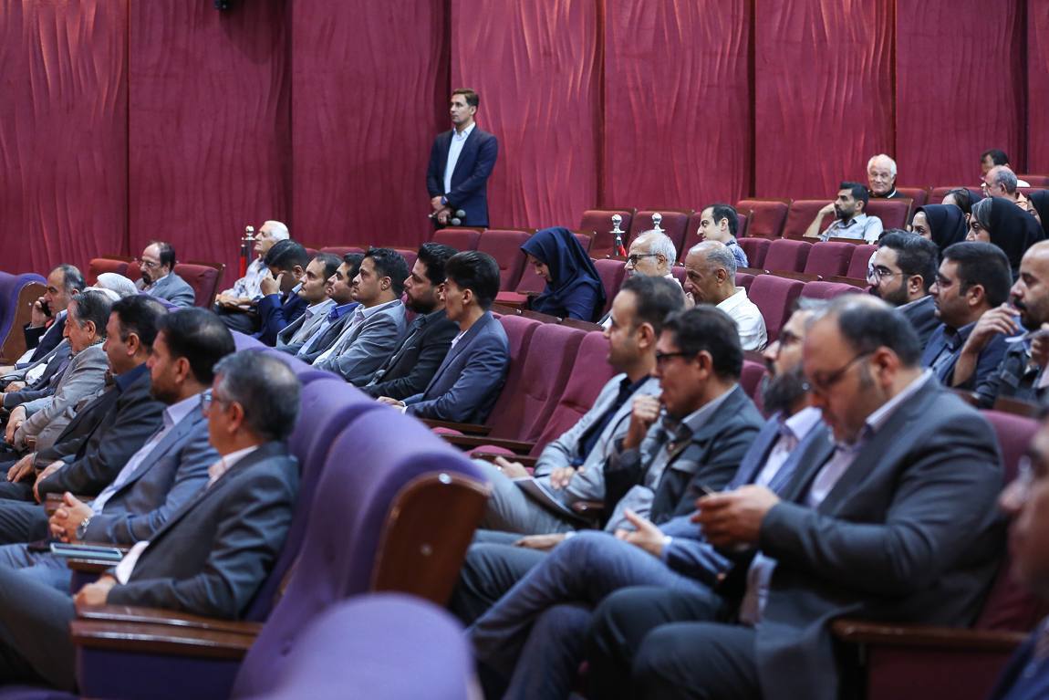 موافقت مجمع عمومی فوقالعاده با افزایش ۲۵ هزار میلیارد ریالی سرمایه جهان فولاد سیرجان موافقت مجمع عمومی فوقالعاده با افزایش ۲۵ هزار میلیارد ریالی سرمایه جهان فولاد سیرجان