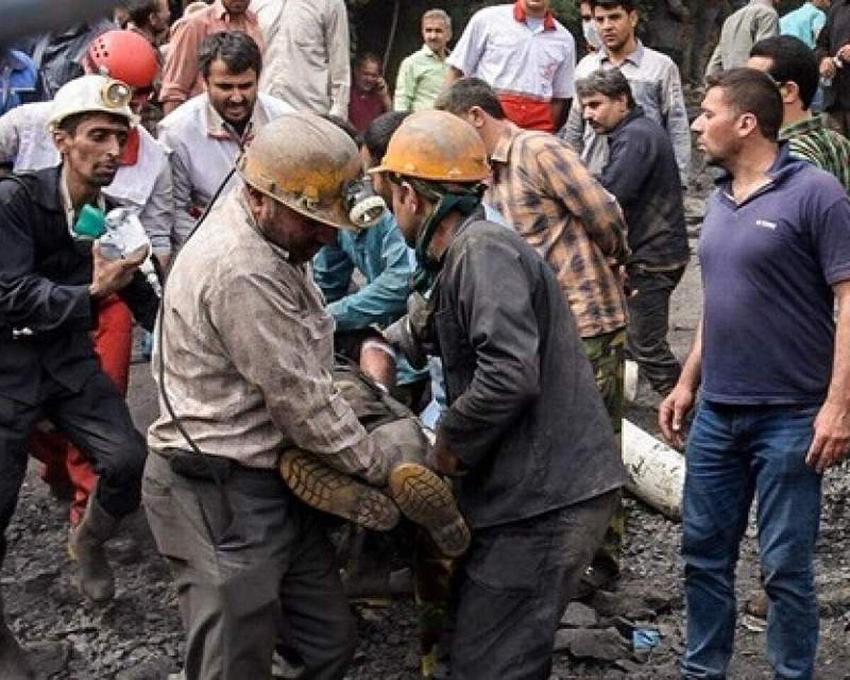 مگر مرحوم رئیسی ۳ سال پیش دستور نداد مشکل معدن طبس ۲۰ روزه حل شود؟