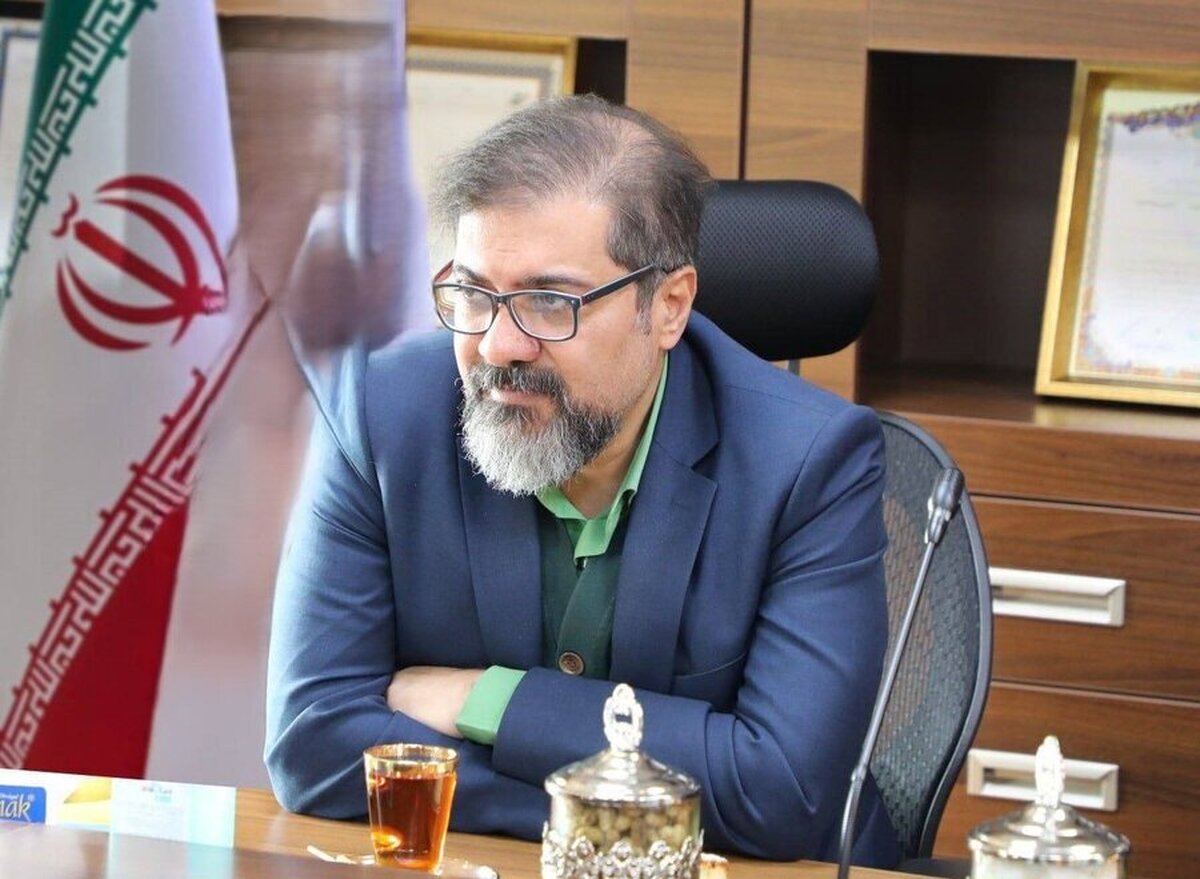 تغییر جدی در نگاه نهاد ناظر به بازار سرمایه/ شاهد انتقال آسیب ناشی از سیاست انقباضی سیاست‌گذار پولی به بازار سرمایه هستیم/ اهداف بازار‌های پول و سرمایه، باید به عنوان ۲ بال اقتصاد ایران هم‌گام و یک‌سو شود/ بازار سرمایه نیازمند مقررات زدایی است