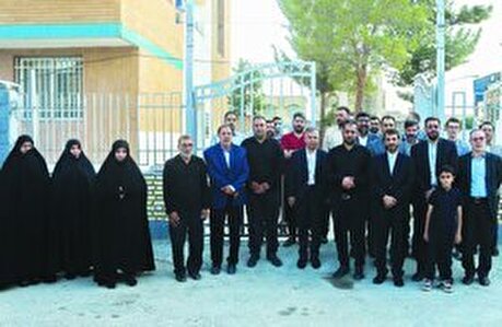 بازدید مدیرعامل فولاد مبارکه از برخی پروژه‌هایی مسئولیت‌های اجتماعی این شرکت در منطقه پیرامونی