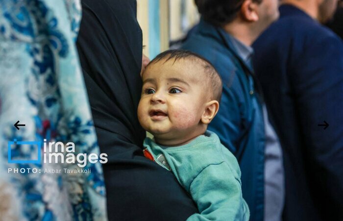 روز پر کار دولتیها در طبس/ صدای خانواده کارگران معدن شنیده شد روز پر کار دولتیها در طبس/ صدای خانواده کارگران معدن شنیده شد