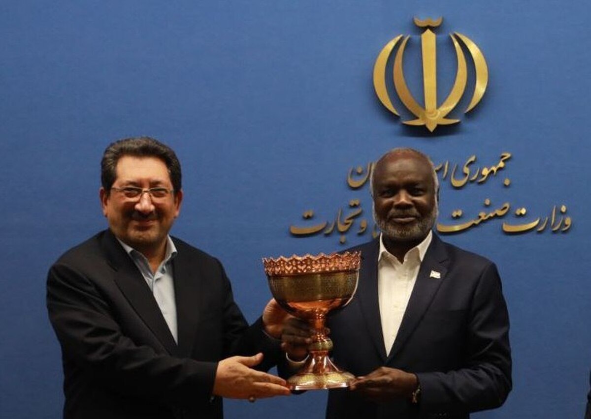 تشکیل کمیسیون اقتصادی و تجاری مشترک/ مرکز تجاری ایران-سودان در شهر خارطوم احداث می‌شود