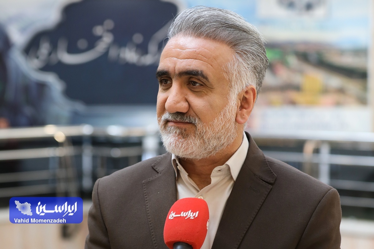 ضرورت اجرای ایمن و کیفی فعالیتهای تعمیراتی در فرآیند تولید/ سلامت و ایمنی نیروی انسانی از اولویتهای شرکت فولاد مبارکه است ضرورت اجرای ایمن و کیفی فعالیتهای تعمیراتی در فرآیند تولید/ سلامت و ایمنی نیروی انسانی از اولویتهای شرکت فولاد مبارکه است