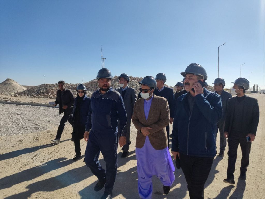بازدید مدیران ارشد سیستان و بلوچستان از کارخانه طلای تفتان بازدید مدیران ارشد سیستان و بلوچستان از کارخانه طلای تفتان
