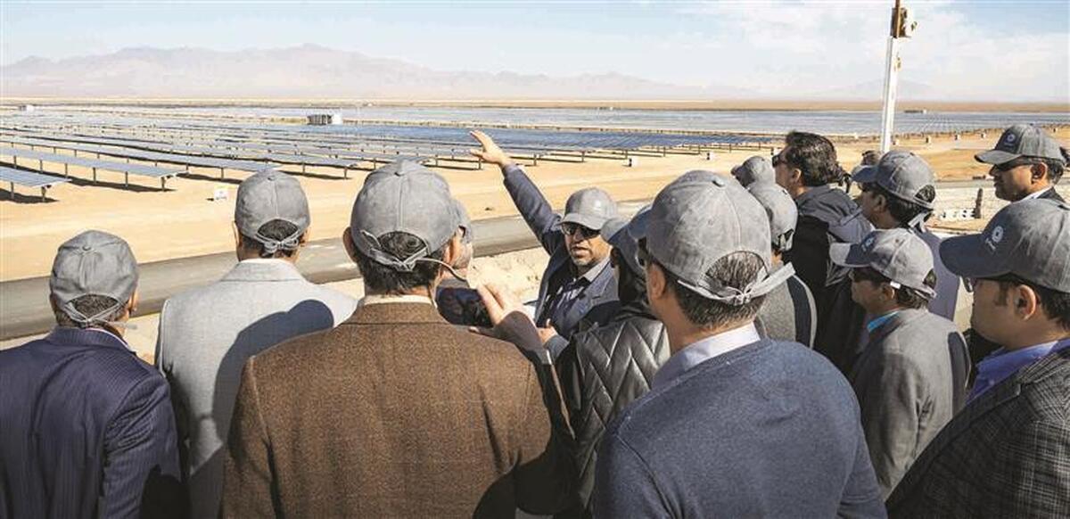 بومی‌سازی قطعات و تجهیزات نیروگاه خورشیدی؛ اولویت نیروگاه ۶۰۰ مگاواتی فولاد مبارکه