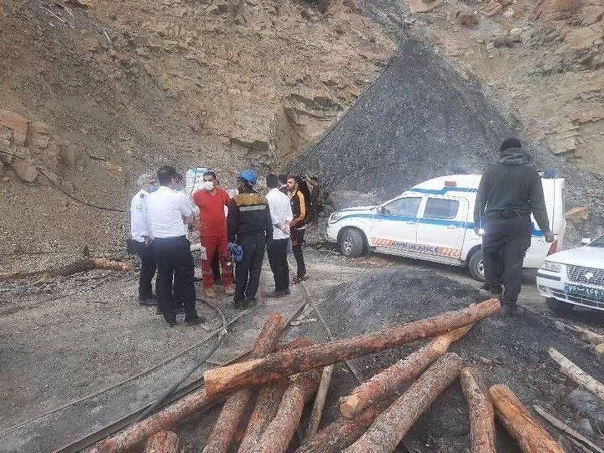 حادثه گازگرفتگی در تونل متروکه معدن رخ داده است