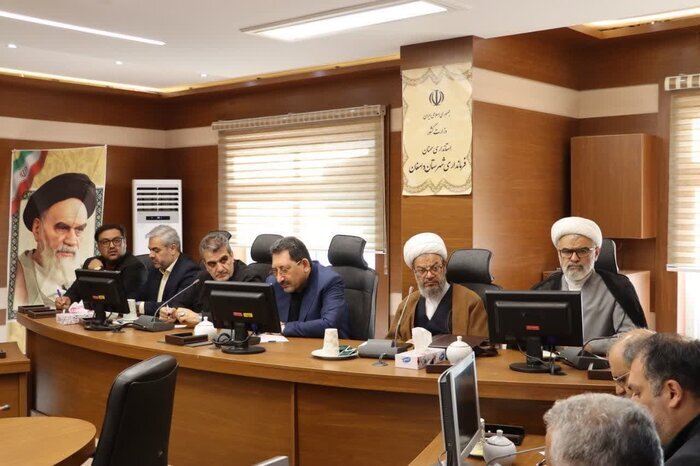 وزیر صمت از معدن مهماندویه دامغان بازدید کرد/ بررسی ابعاد حادثه مرگبار وزیر صمت از معدن مهماندویه دامغان بازدید کرد/ بررسی ابعاد حادثه مرگبار
