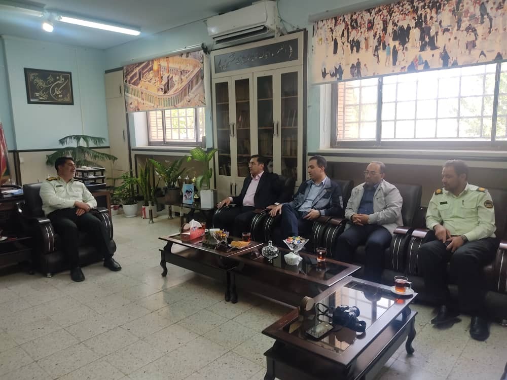 دیدار مدیرعامل شرکت آلومینای ایران با مسوولین شهرستان جاجرم دیدار مدیرعامل شرکت آلومینای ایران با مسوولین شهرستان جاجرم