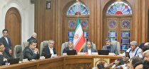 صنایع استان؛ ناترازی‌های انرژی را جهت طرح در هیات دولت گزارش کنند/ دعوت از فعالان اقتصادی یزد برای حضور در اکسپو ۱۴۰۴