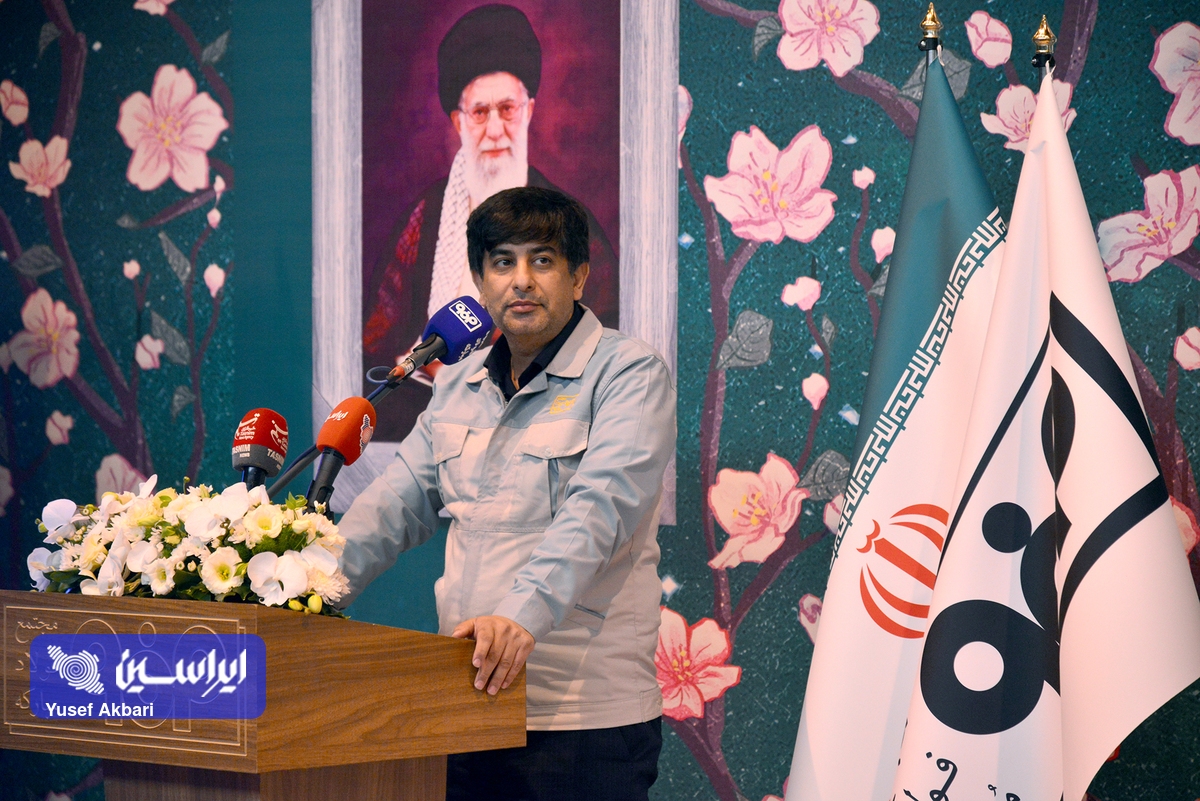 «سرمایهگذاری برای تولید»؛ مسیر راهبردی فولاد مبارکه از گذشته تا آینده/ ۵۰۰ هزار میلیارد تومان سرمایهگذاری در ۱۵ استان کشور «سرمایهگذاری برای تولید»؛ مسیر راهبردی فولاد مبارکه از گذشته تا آینده/ ۵۰۰ هزار میلیارد تومان سرمایهگذاری در ۱۵ استان کشور