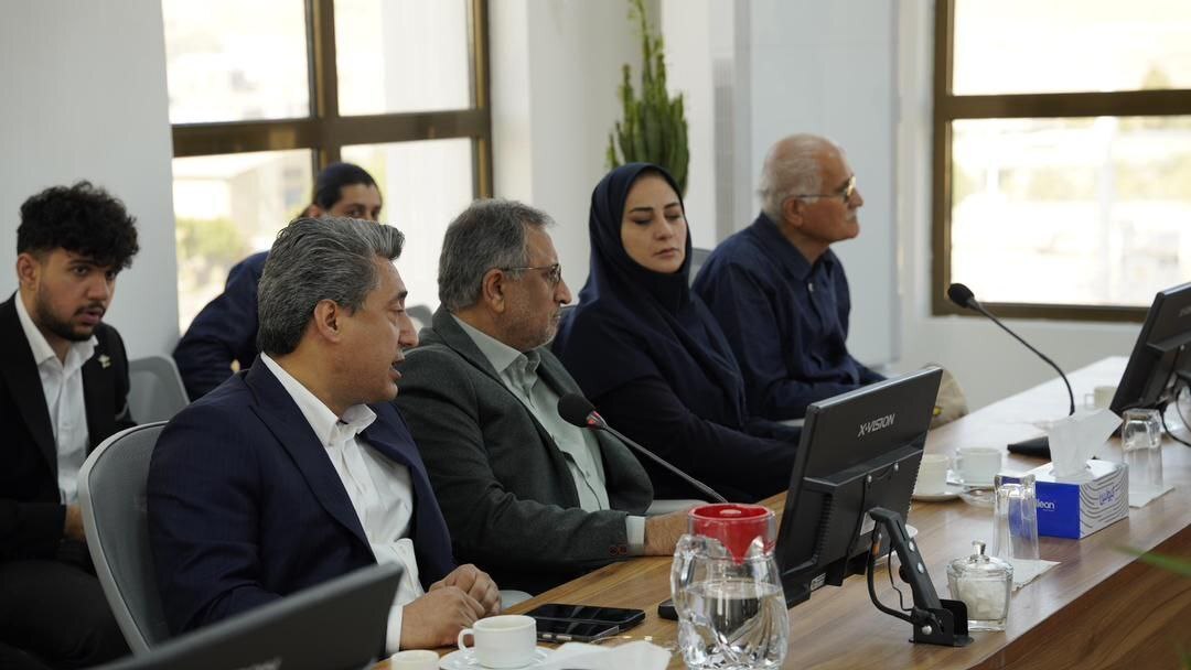 تقدیر معاون رئیس‌جمهور از نقش ایمیدرو در ساماندهی پساب بندرعباس