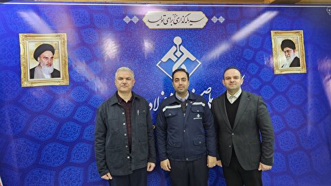 بازدید ریاست دانشگاه آزاد اسلامی استان خوزستان از مجموعه گروه ملی صنعتی فولاد ایران