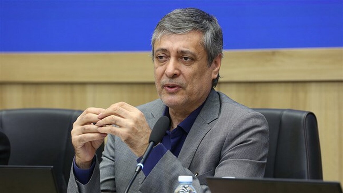 بانک‌ها به جای واسطه گری مالی، درگیر بنگاه داری هستند