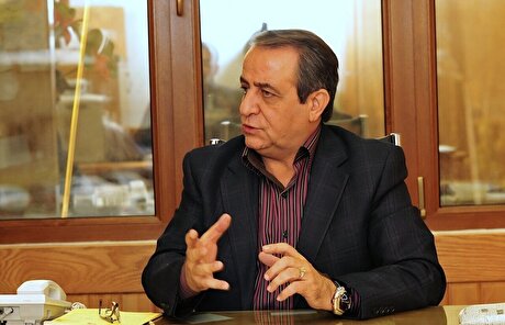 نوسانات بازار طلا و سکه در ۳۰ سال اخیر بی‌سابقه بوده است/نوسانات نرخ طلا ربطی به مسائل سیاسی جهانی ندارد/قیمت سکه حدود ۴ میلیون و ۵۰۰ هزار تومان حباب دارد