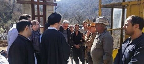 تعیین‌تکلیف مشکلات بازنشستگی کارگران معدن تخت با پیگیری قضایی