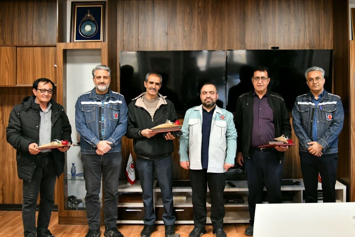 تجلیل از کارکنان جانباز شرکت آهن و فولاد ارفع در آستانه روز جانباز