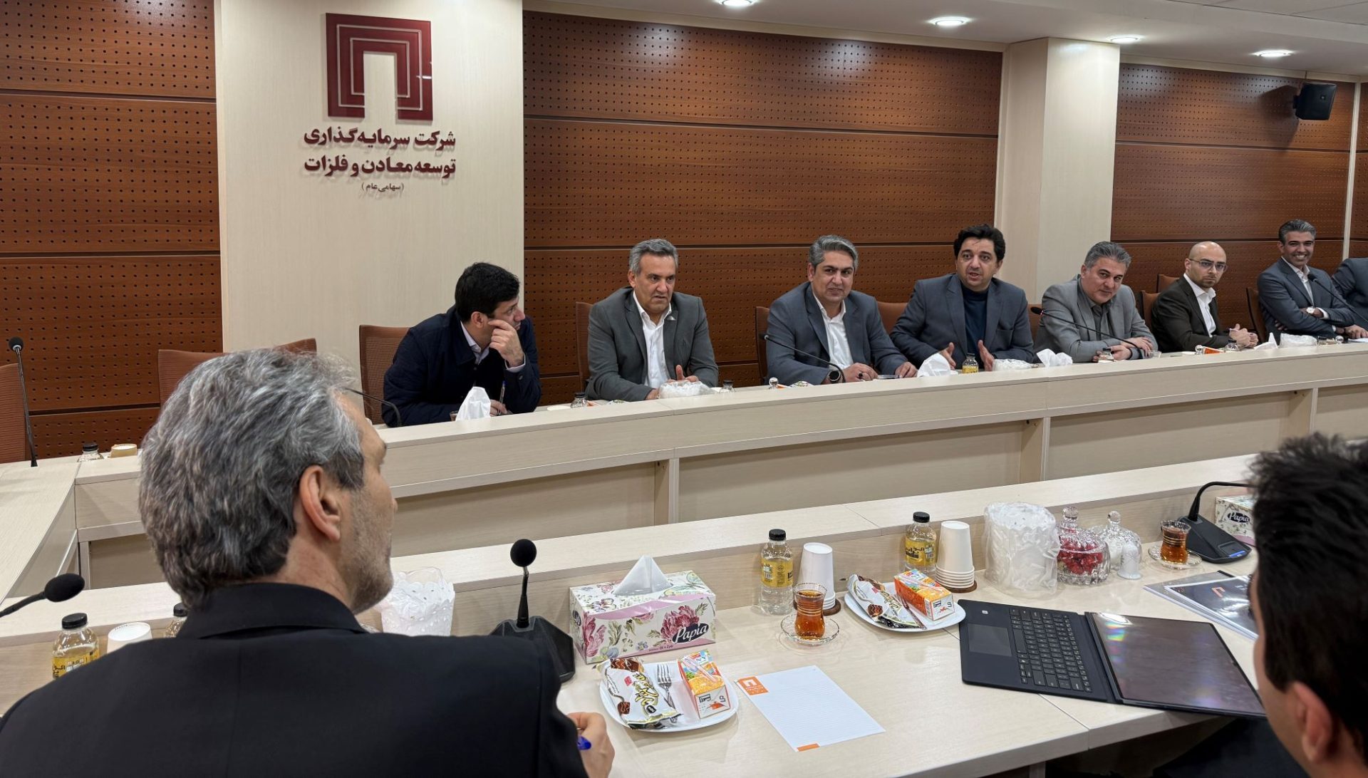 بررسی وضعیت پیشرفت پروژه گندلهسازی کردستان و پروژه بخار نیروگاه سمنان در هلدینگ «ومعادن» بررسی وضعیت پیشرفت پروژه گندلهسازی کردستان و پروژه بخار نیروگاه سمنان در هلدینگ «ومعادن»