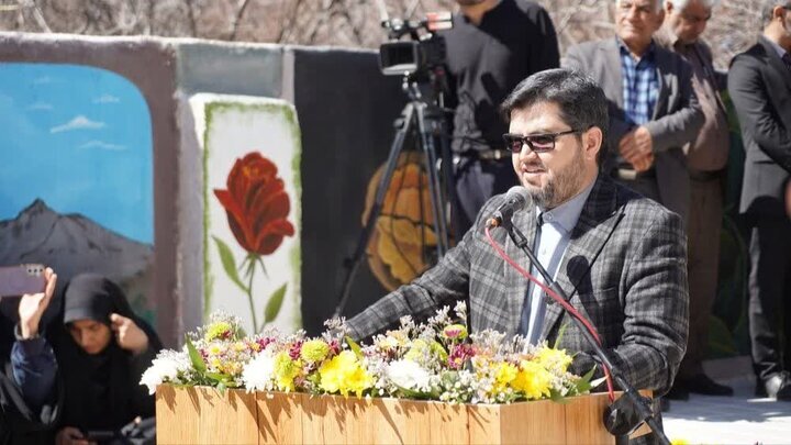 فرهنگسرای مهر رابر، نماد نگاه اجتماعی مجتمع مس درآلو است فرهنگسرای مهر رابر، نماد نگاه اجتماعی مجتمع مس درآلو است