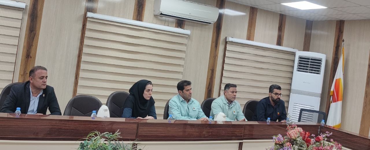دیدار معاون سرمایه انسانی شرکت معدنی و صنعتی گهرزمین با معاون منابع انسانی و امور اجتماعی شرکت فولاد خوزستان دیدار معاون سرمایه انسانی شرکت معدنی و صنعتی گهرزمین با معاون منابع انسانی و امور اجتماعی شرکت فولاد خوزستان