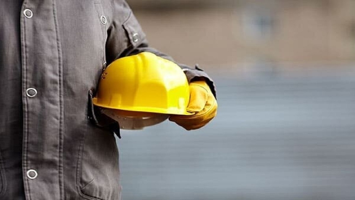 تاکید معاون وزیر کار بر سرمایه انسانی و اولویت ایمنی کارگران معدن