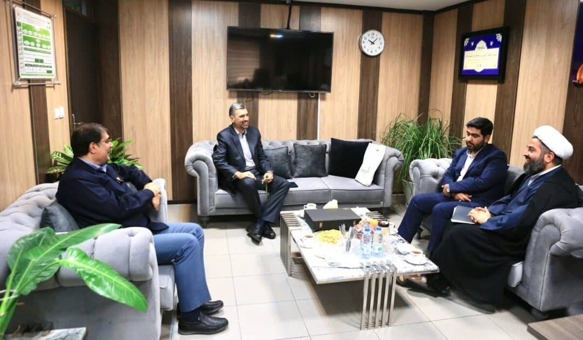 دیدار نماینده آستان قدس رضوی در خوزستان با قائم‌مقام مدیرعامل فولاد خوزستان