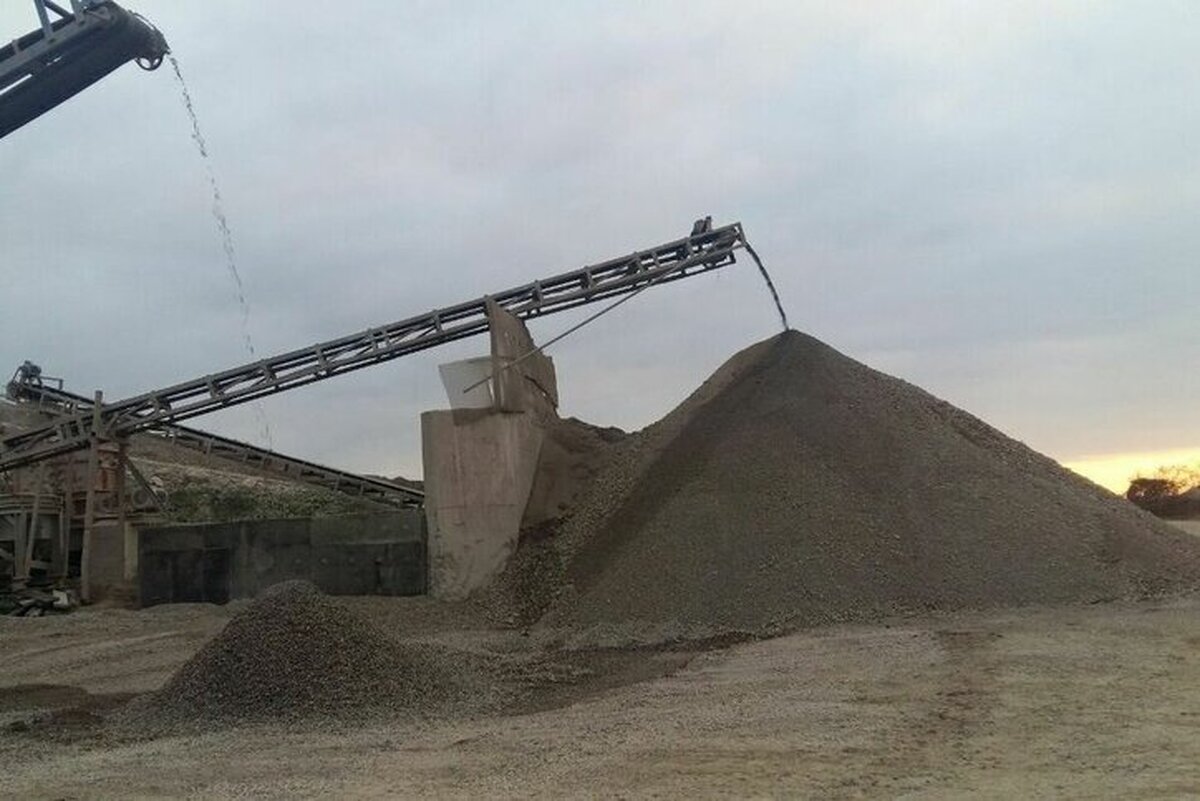 مشکلات واحد‌های معدنی استان ایلام بررسی شد