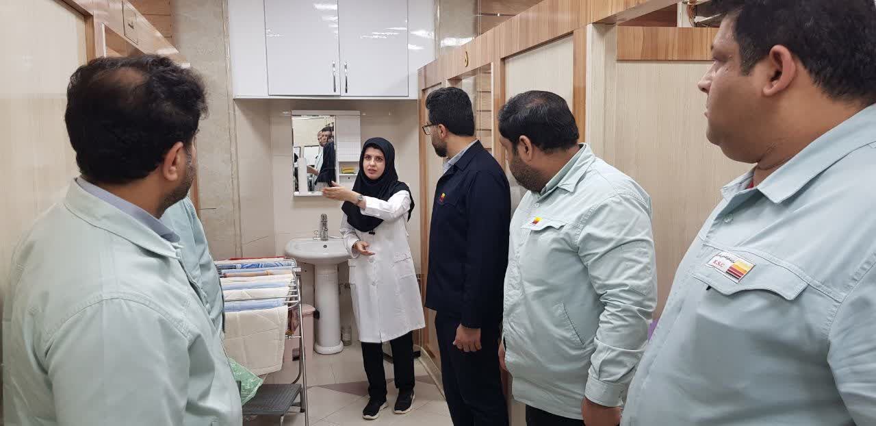 بازدید سرزده معاون منابع انسانی و امور اجتماعی از درمانگاه شرکت فولاد خوزستان بازدید سرزده معاون منابع انسانی و امور اجتماعی از درمانگاه شرکت فولاد خوزستان