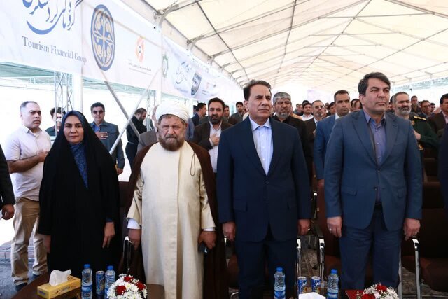 از عزم دولت برای پویایی معادن جنوب کرمان تا نوید اشتغال چند هزار نفری در منطقه از عزم دولت برای پویایی معادن جنوب کرمان تا نوید اشتغال چند هزار نفری در منطقه