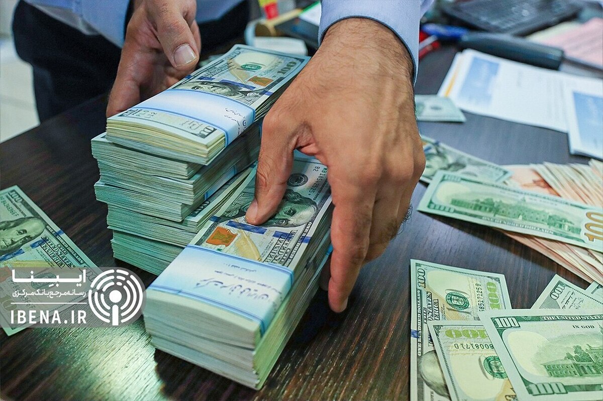 قیمت دلار و یورو در مرکز مبادله ایران؛ یکشنبه ۲۳ شهریور