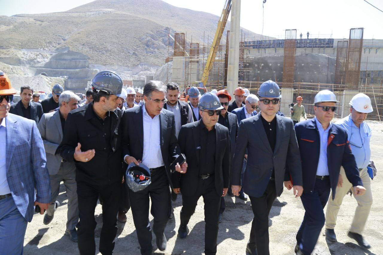 قدردانی استاندار آذربایجانشرقی از نقش موثر مدیرعامل شرکت ملی مس ایران در پیشبرد طرحهای توسعهای قدردانی استاندار آذربایجانشرقی از نقش موثر مدیرعامل شرکت ملی مس ایران در پیشبرد طرحهای توسعهای