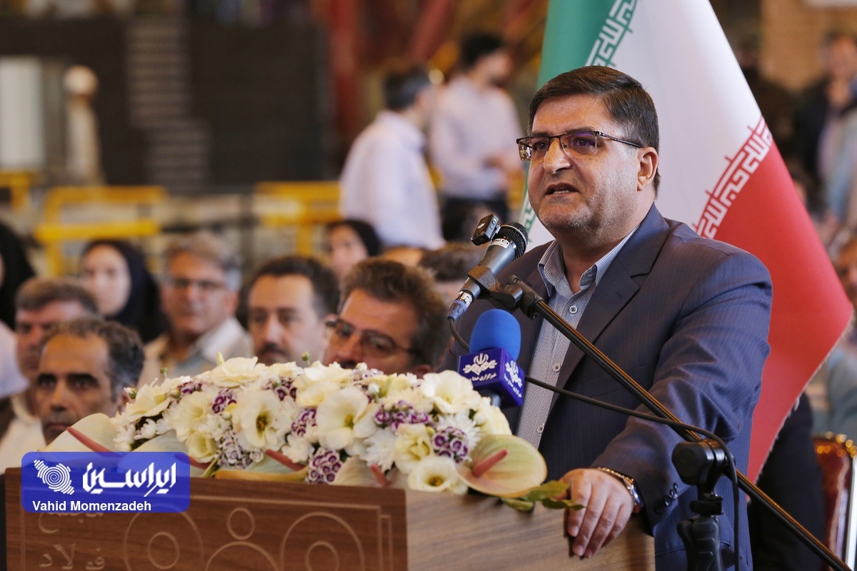 فولاد سفیددشت روی خط تولید؛ فرمان افتتاح با حضور رئیسجمهور فولاد سفیددشت روی خط تولید؛ فرمان افتتاح با حضور رئیسجمهور