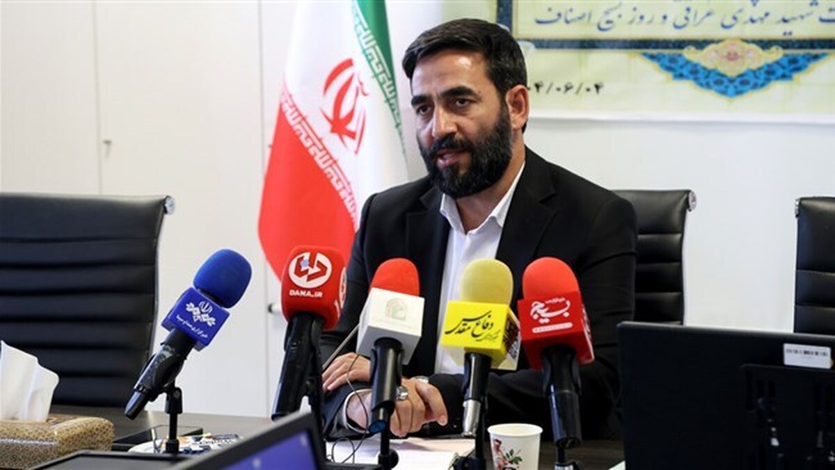 تدوین برنامه ۵ ساله بسیج اصناف برای توسعه تجارت خارجی با ۲۱ کشور/ ارائه طرح دفاع موزاییکی اقتصاد و زنجیره امین بسیج برای توزیع کالا