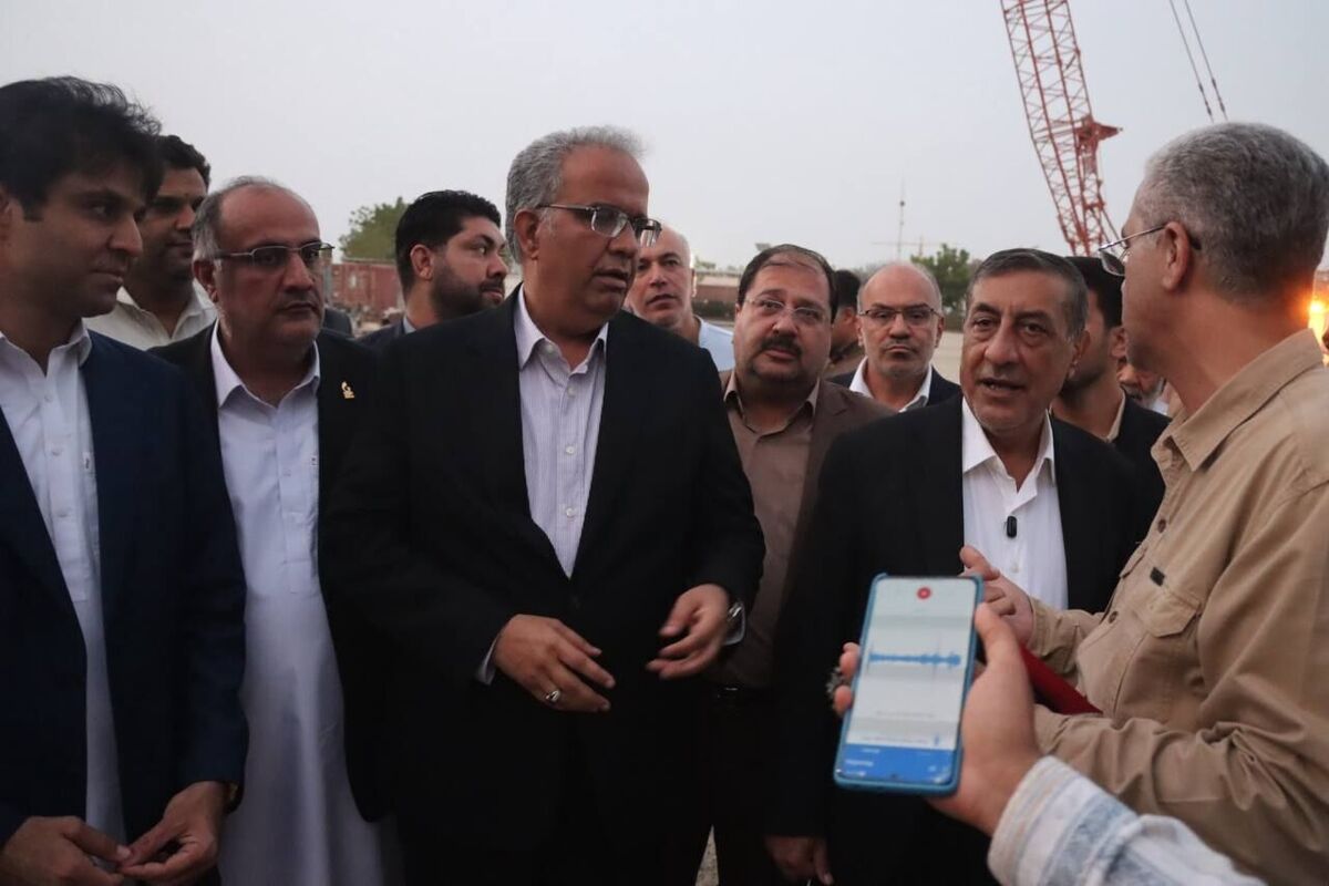 مجتمع فولاد مکران آماده بهره‌برداری است