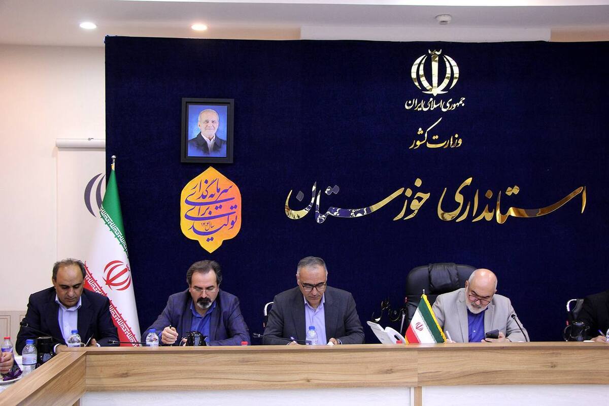 پیگیری احداث نیروگاه خورشیدی فولاد اکسین خوزستان به عنوان زیرساخت مورد نیاز/ مسکن کارگری با توجه به سیاست‌های وزارت تعاون، کار و رفاه‌ اجتماعی در اولویت هلدینگ صباانرژی است