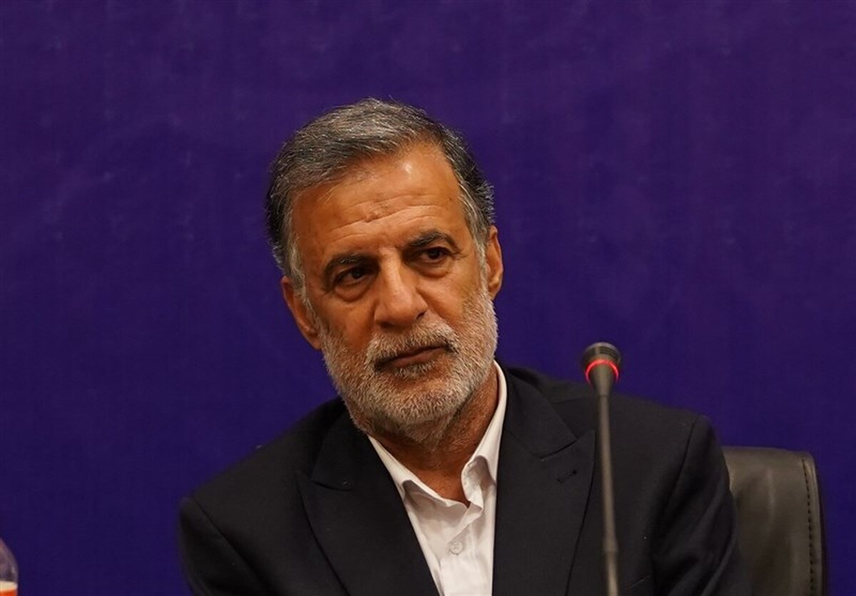 واگذاری سهام شرکت ملی نفت؛ مشارکت مردم در اقتصاد و تحقق اقتصاد مقاومتی