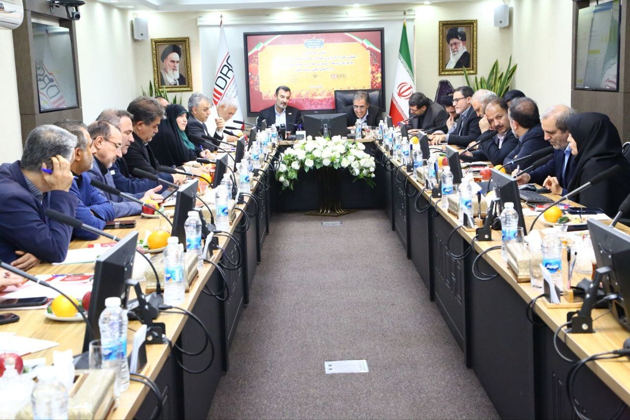 سمیعینژاد: بازگشت ایمیدرو به اساسنامه، اهداف برنامه هفتم را محقق میکند سمیعینژاد: بازگشت ایمیدرو به اساسنامه، اهداف برنامه هفتم را محقق میکند