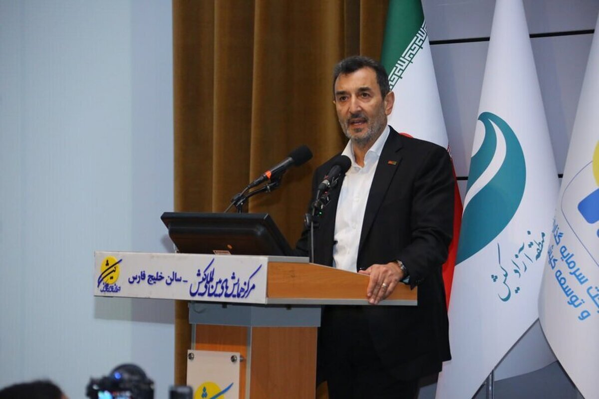 سازوکار عرضه ارز فولادی‌ها در تالار دوم/ سهم عرضه ارز فولادسازان در تالار دوم بر اساس ارزش افزوده تنظیم شد/ مراجع اجرایی به‌زودی سازوکار عرضه ارز فولاد را ابلاغ می‌کنند