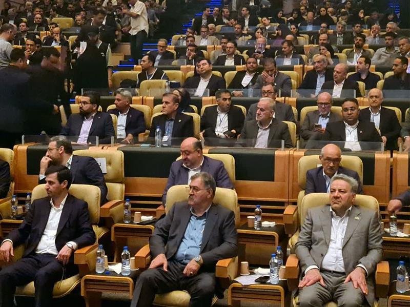 از همافزایی هوش مصنوعی و نیروی انسانی تا گذار به فولاد سبز، انقلاب صنعتی پنجم و صرفهجویی ۱۴۴ مگاواتی برق در روز از همافزایی هوش مصنوعی و نیروی انسانی تا گذار به فولاد سبز، انقلاب صنعتی پنجم و صرفهجویی ۱۴۴ مگاواتی برق در روز