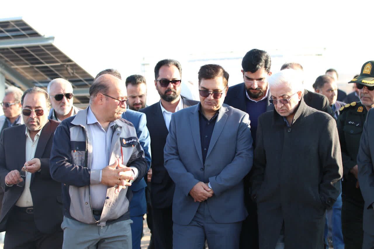 بازدید استاندار خراسان شمالی از پروژه نیروگاه خورشیدی شرکت آلومینای ایران بازدید استاندار خراسان شمالی از پروژه نیروگاه خورشیدی شرکت آلومینای ایران