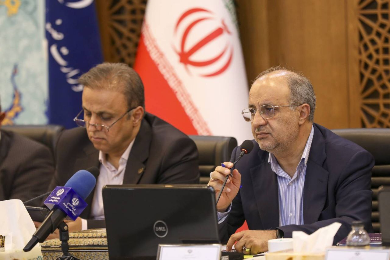 حضور دکتر بستامی، رییس سازمان در گردهمایی مدیران کل سازمان صمت و معاونان امور معادن کشور به میزبانی استان اصفهان حضور دکتر بستامی، رییس سازمان در گردهمایی مدیران کل سازمان صمت و معاونان امور معادن کشور به میزبانی استان اصفهان