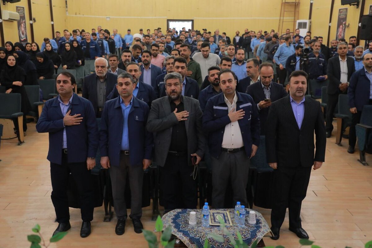 مراسم گرامی‌داشت پنجمین سالگرد تدفین شهدای گمنام و یادواره ۵۸ شهید گروه ملی صنعتی فولاد ایران برگزار شد