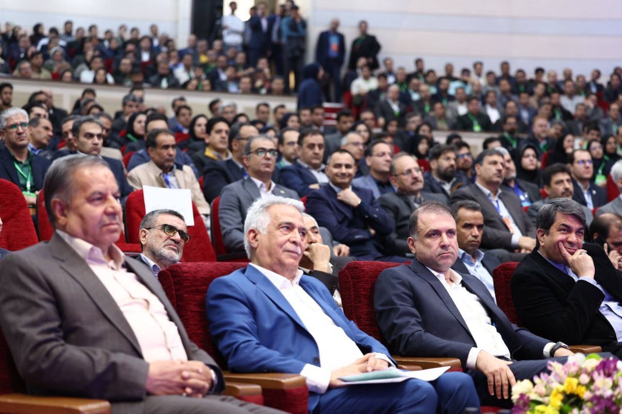 صنعت مس میتواند موتور توسعه پایدار اقتصاد ایران باشد صنعت مس میتواند موتور توسعه پایدار اقتصاد ایران باشد