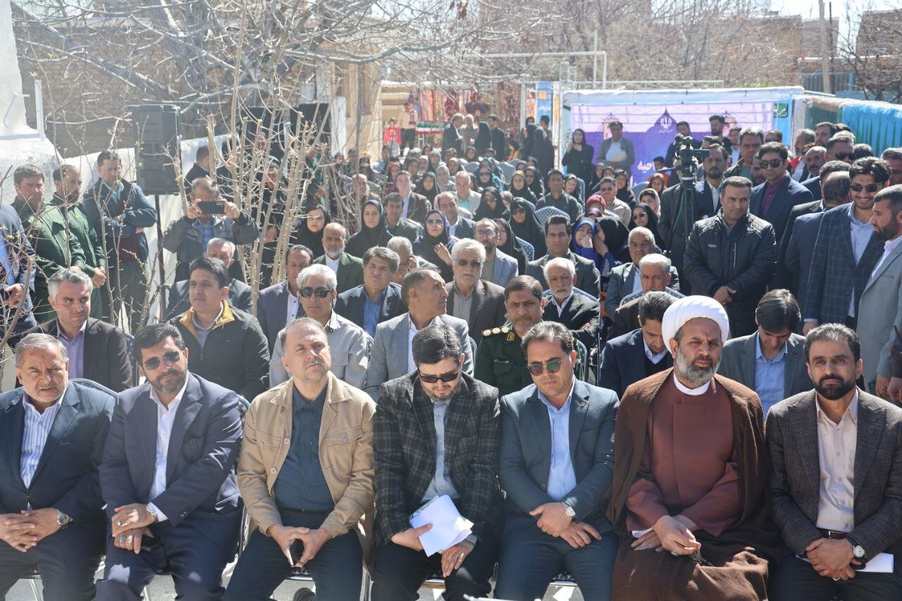 آغاز بهکار رسمی فرهنگسراهای مس در رابر و گلزار آغاز بهکار رسمی فرهنگسراهای مس در رابر و گلزار