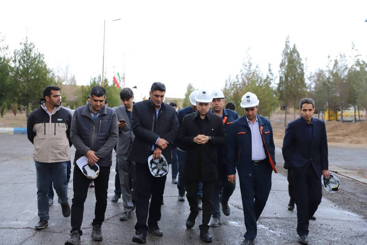 مدیرعامل شرکت ملی صنایع مس ایران در جمع کارکنان مجتمع مس شهربابک حضور یافت